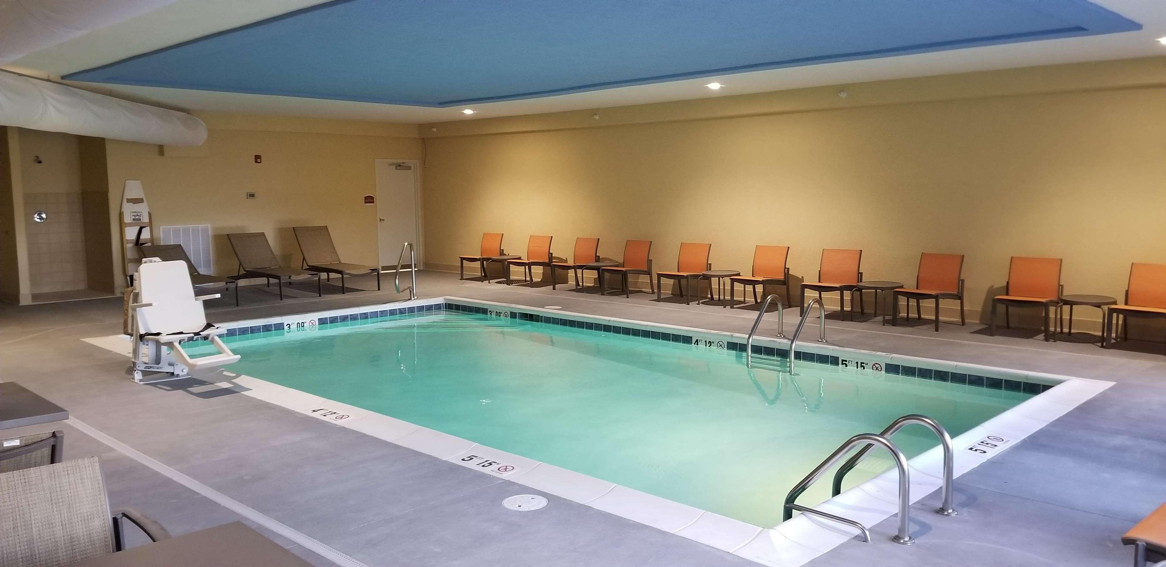 Best Western Plus Elizabethtown Inn & Suites Bagian luar foto