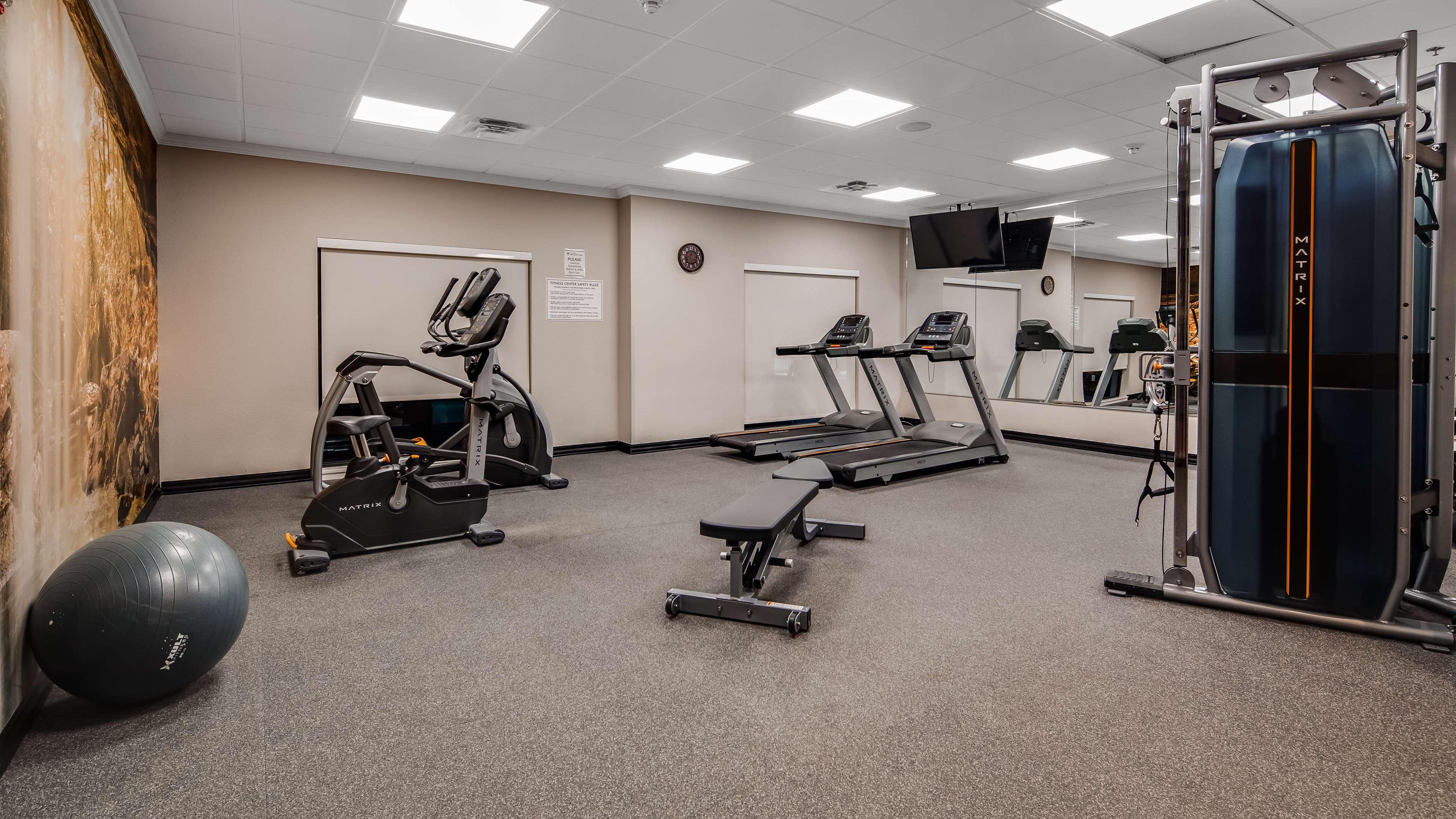 Best Western Plus Elizabethtown Inn & Suites Bagian luar foto
