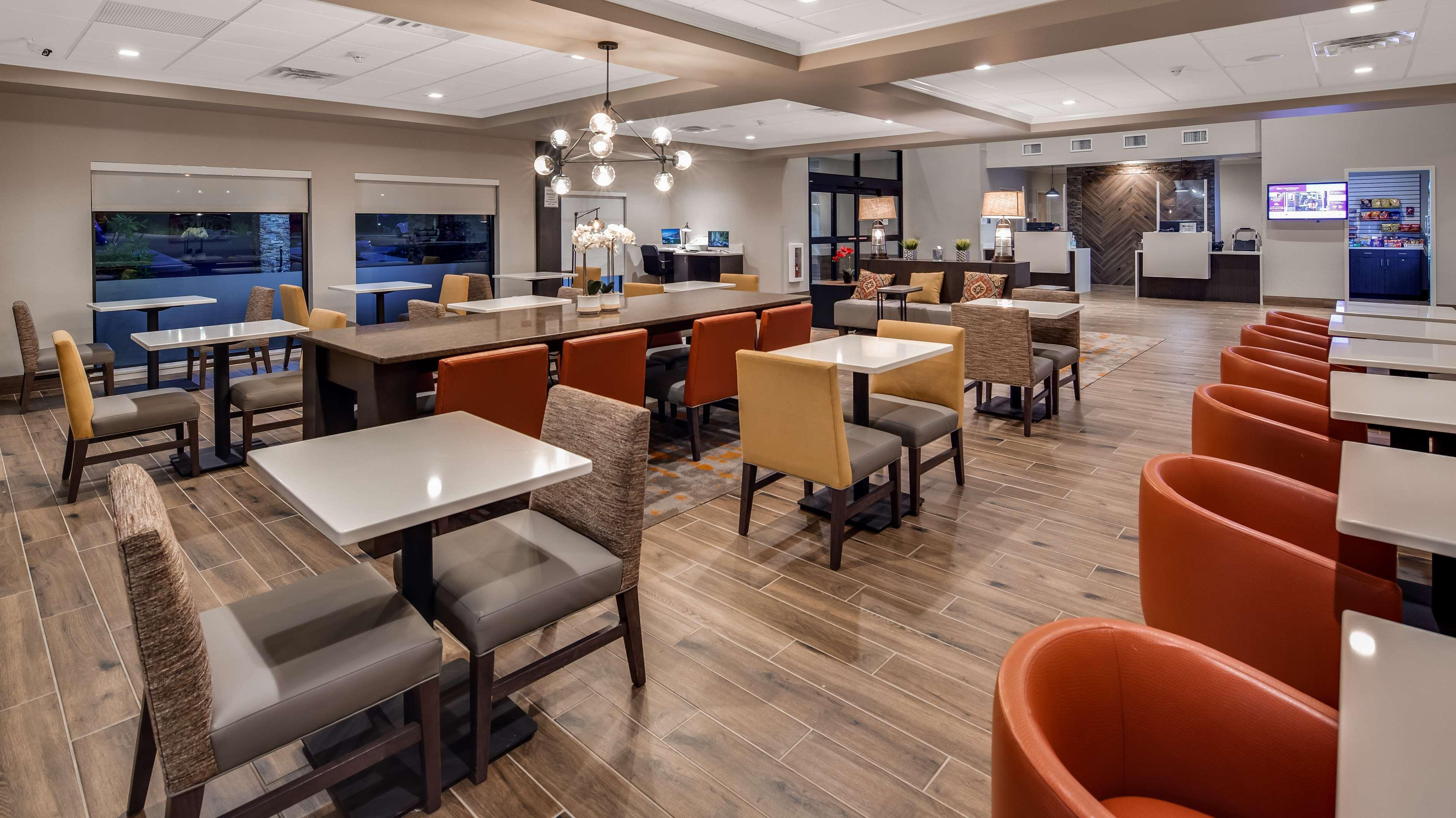 Best Western Plus Elizabethtown Inn & Suites Bagian luar foto