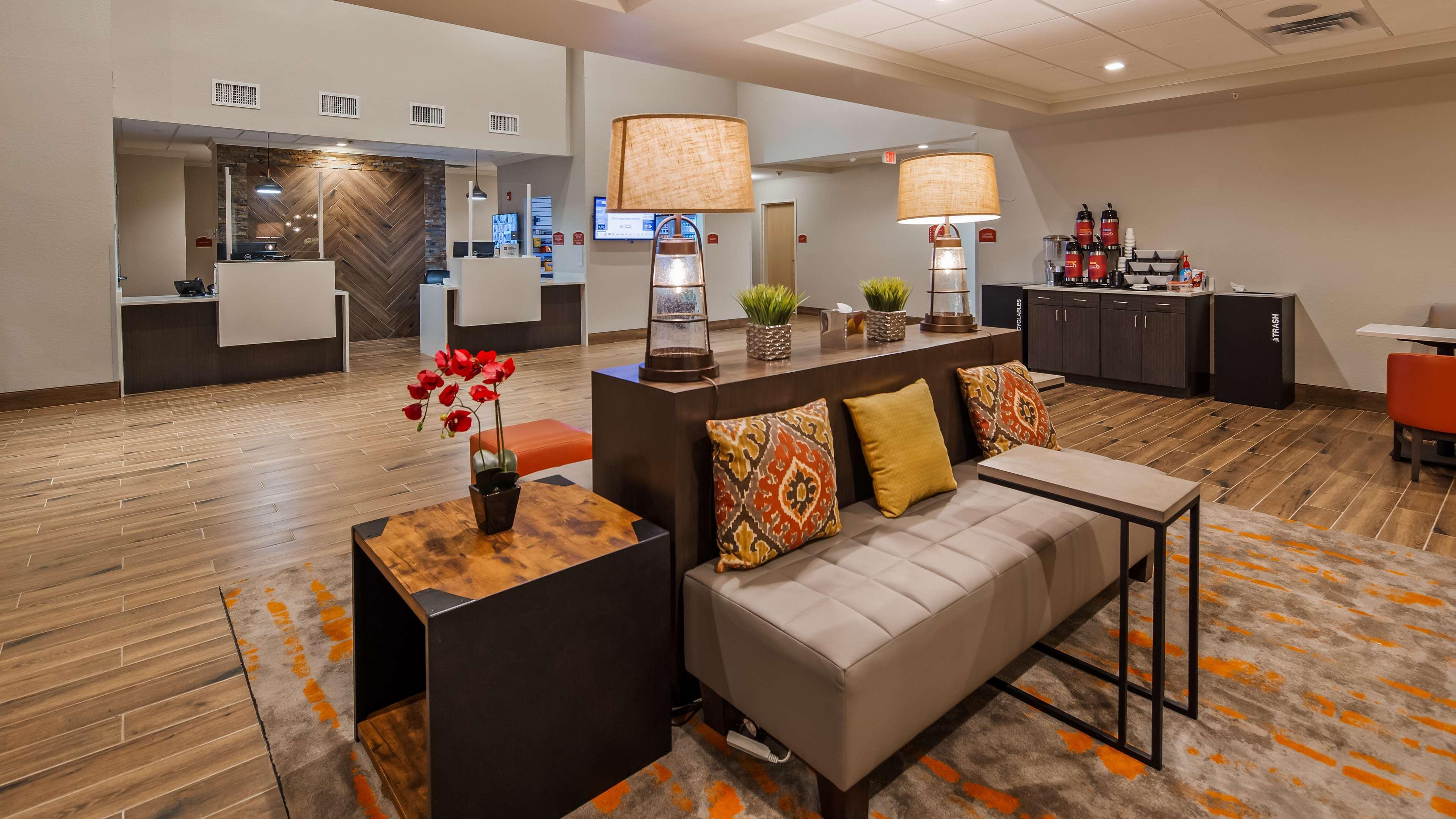 Best Western Plus Elizabethtown Inn & Suites Bagian luar foto